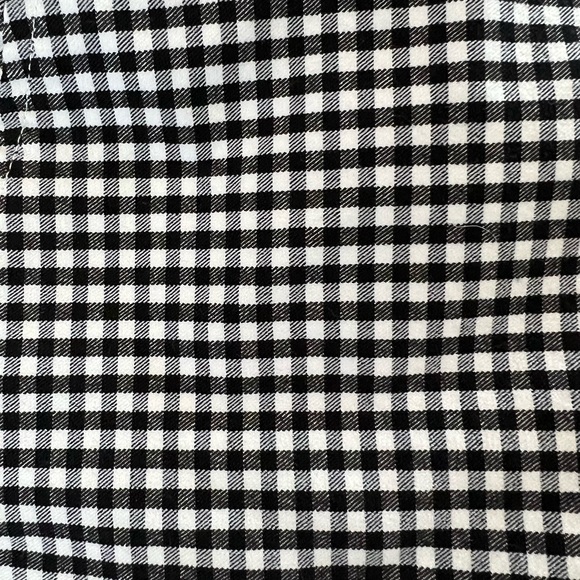 Urban Outfitters checkered skirt - Picture 5 of 5